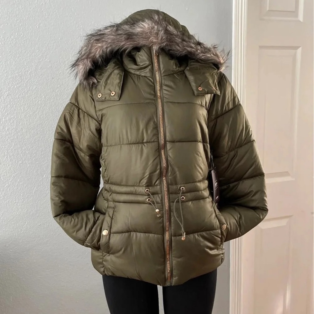 Olive Jacket - Picture 2 of 3